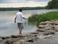 20100601-Jared-WalkingAcrossMississippi