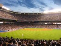 MINatNYY-YankeeStadiumTwilight-070307