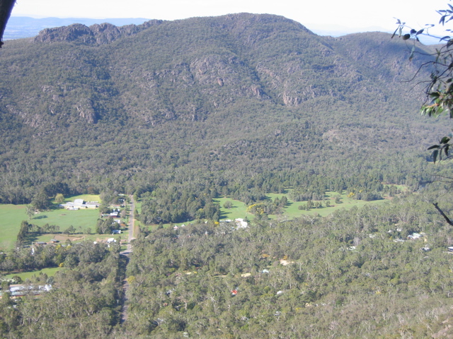 091-HallsGap