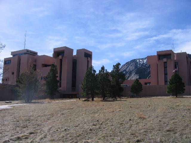 41-NCAR After LASP and NOAA, next up was a visit to NCAR, the National Center for Atmospheric Research ... the distinctive buildings on the NCAR campus were designed by legendary architect I.M. Pei