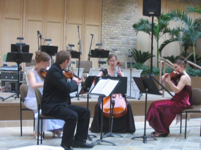 05-LindeleStringQuartet Lindele String Quartet ... Zach, Emma, Sara & Jolene (going around)