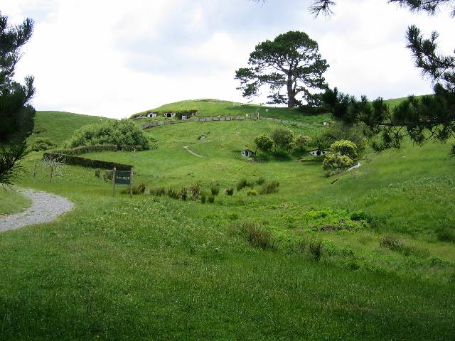 64-Hobbiton Hobbiton