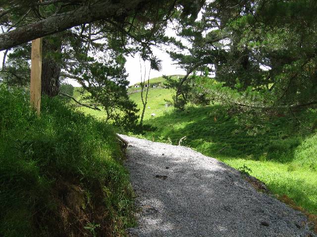 65-GravelPath Gravel path