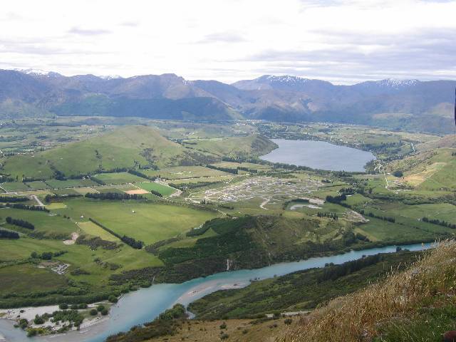 03-MinasTirithView Another view from Minas Tirith, off towards Arrowtown to the north