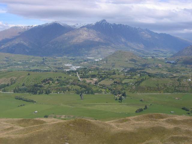 43-QueenstownValleyB Queenstown valley