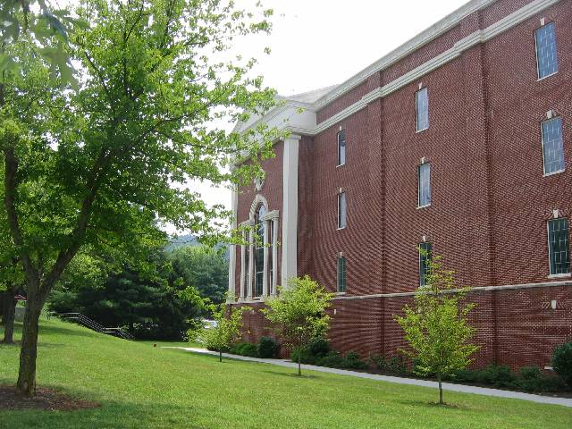 085-DeMoss DeMoss Building at Liberty University